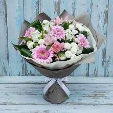 Букет цветов из:  Герберы, Альстромерии и Хризантемы в Петровске-Забайкальском