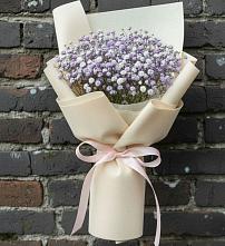 Букет цветов из:  Гипсофила в Петровске-Забайкальском