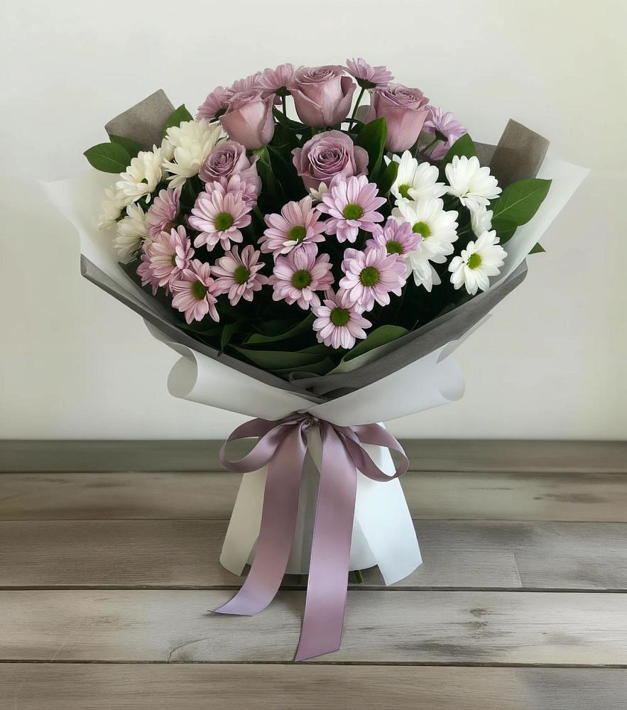 Букет цветов из: Хризантемы и Розы в Петровске-Забайкальском