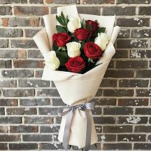 Букет цветов из:  Розы в Петровске-Забайкальском