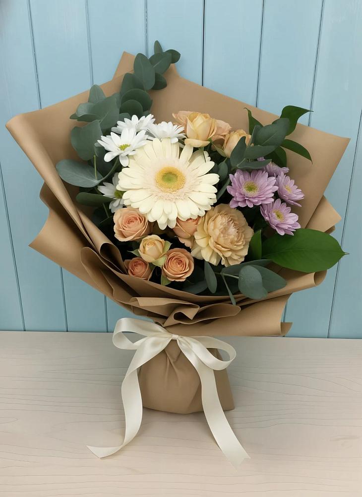 Букет цветов из: Герберы и Хризантемы в Петровске-Забайкальском