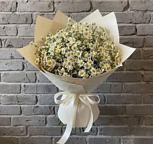 Букет цветов из:  Ромашки в Петровске-Забайкальском