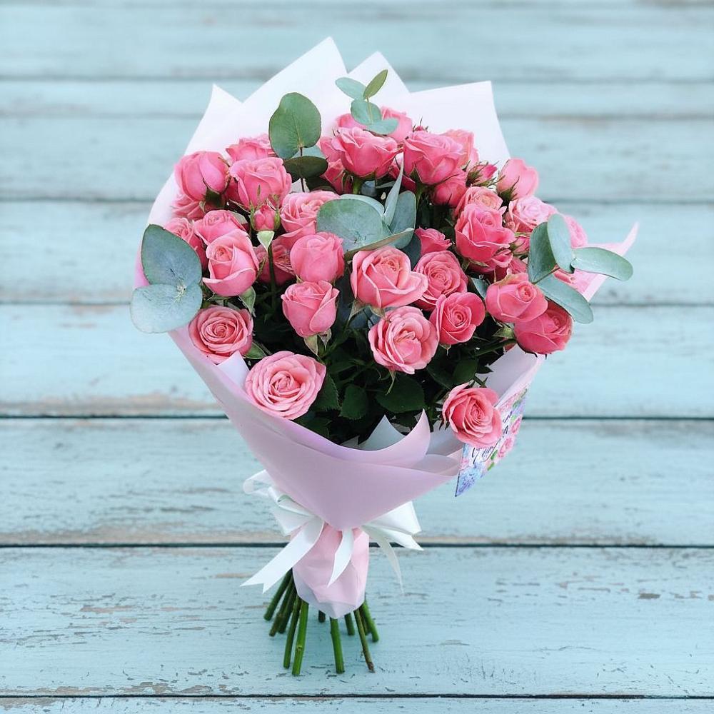 Букет Леди совершенство в Петровске-Забайкальском