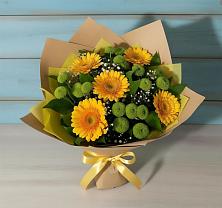 Букет цветов из:  Герберы и Хризантемы в Петровске-Забайкальском