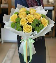 Букет цветов из:  Хризантемы и Розы в Петровске-Забайкальском