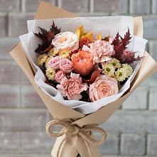 Букет цветов из:  Гвоздики, Хризантемы и Розы #REPLACE_PRED# Петровске-Забайкальском