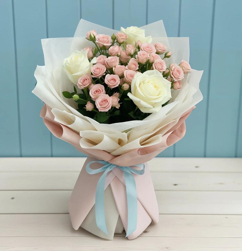 Букет цветов из: Розы в Петровске-Забайкальском